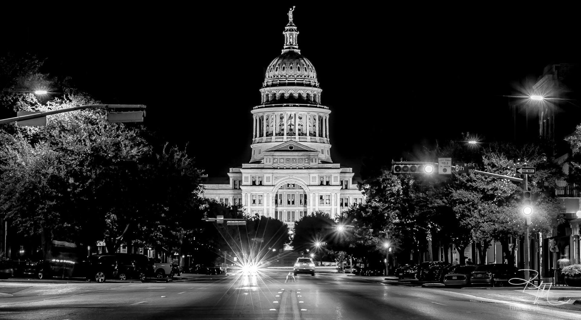 Cropped Capitol Black And White 1 Anthony Kallas